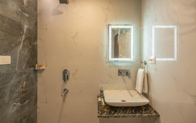 Hotel Ayu Suites