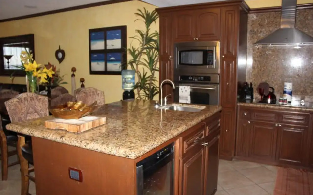 Sonoran Sky 2BR Upper 1007-v by Casago