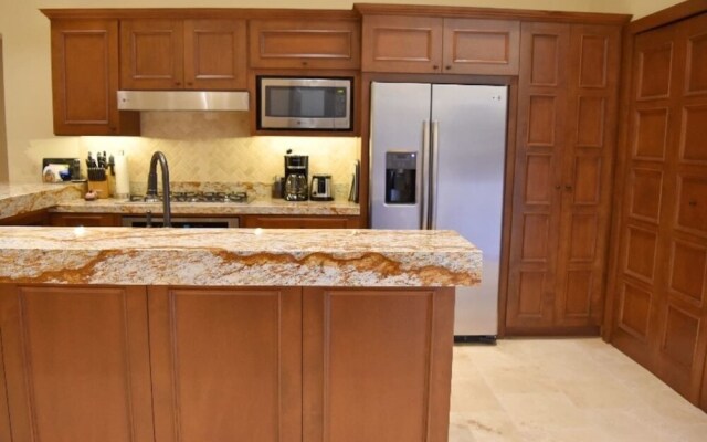 3BR Fantastic Penthouse at Cabo · Copala 3606 ·