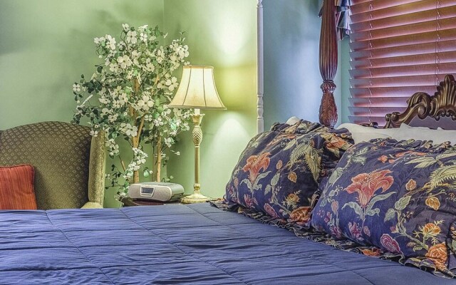 George Brooks House B&B