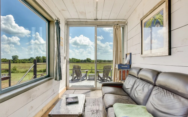 Flophouze Shipping Container Hotel