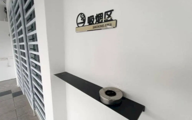 SPOT ON 91018 Sunshine Bnb Concept Service