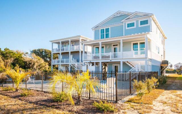 Long Call by Oak Island Accommodations