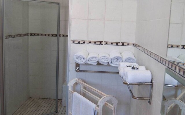 Obelix Village Guest House