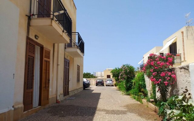 House with 2 Bedrooms in San Vito Lo Capo, with Wonderful City View, Furnished Balcony And Wifi - 600 M From the Beach