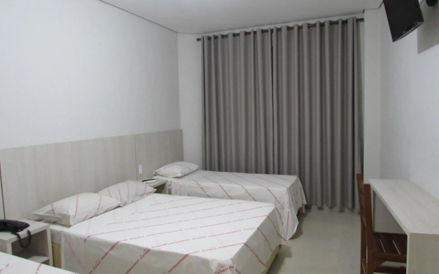 Hotel Salomão - Próximo a 25 de Março, Bom Retiro, Brás e Rua Santa Efigênia, a 2 minutos do Mirante Sampa Sky e pista de Skate Anhangabaú - Hotel in Σάο Πάολο - Photo 5
