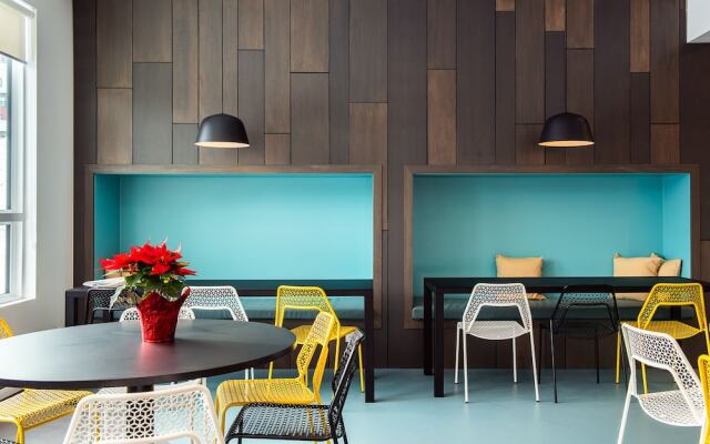 Mountain Shadow Hostel