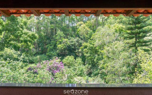 Confortável Casa Triplex em Petrópolis RBG0808