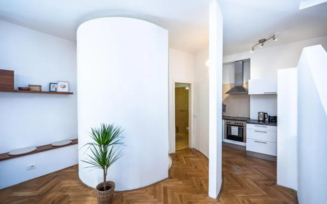 Karlova Residence