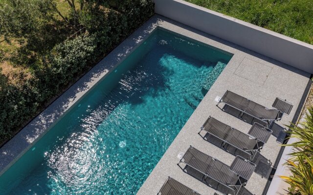 Pool Apartment Sapore Di Mare 1