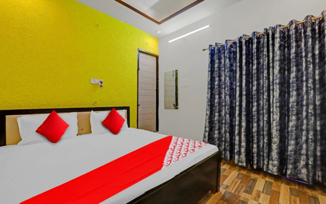 OYO Flagship 80465F R K Hotels