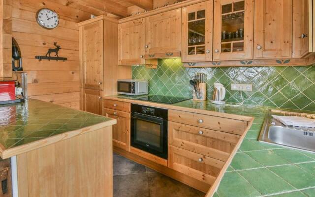 Chalet Le Grand-Bornand, 6 pièces, 12 personnes - FR-1-391-116