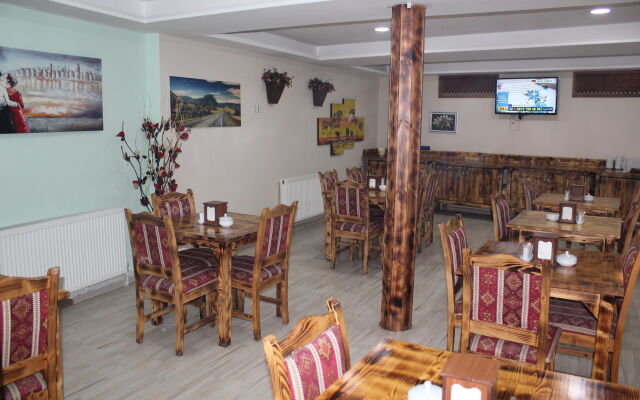 Reydel Hotel