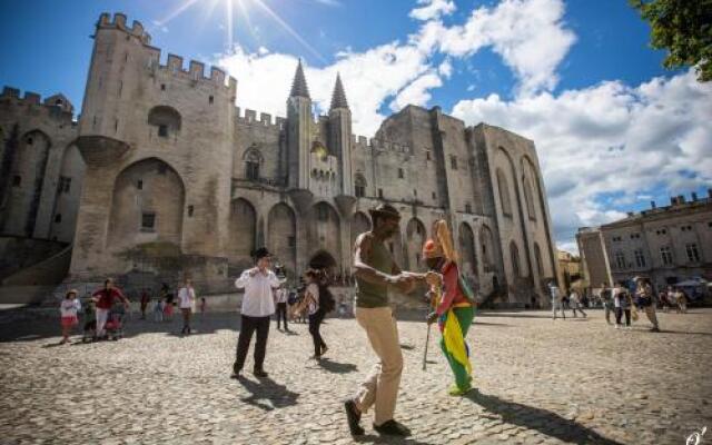 Palais Des Papes Design & Spa
