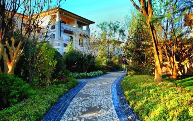 YT Longhu Seaview Garden Holiday Villa