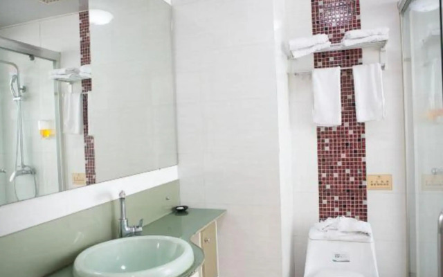 Hengyue Hotel (Shaoxing Binhai Commercial Center)