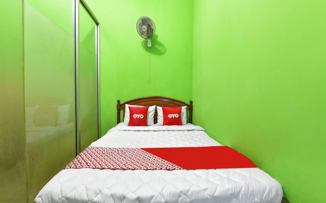 SPOT ON 91357 Hotel Mulyo – Guest Rooms – Purwokerto
