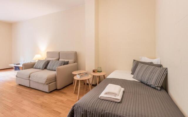 GuestReady - Over the rooftop