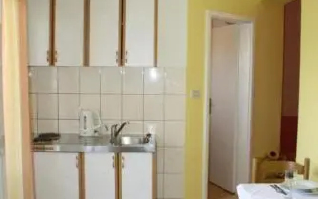 Apartments Miše