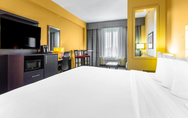 Quality Inn & Suites Victoriaville