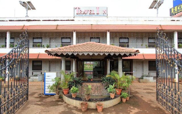 OYO 22528 Hotel Travel Inn