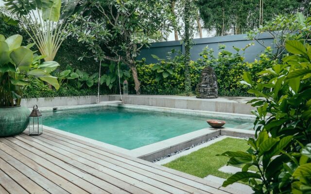 Umalas Designer Villa Junoon