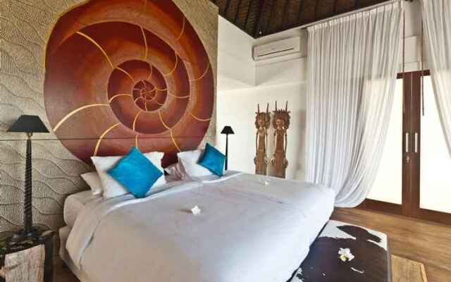 Villa Ombak Putih