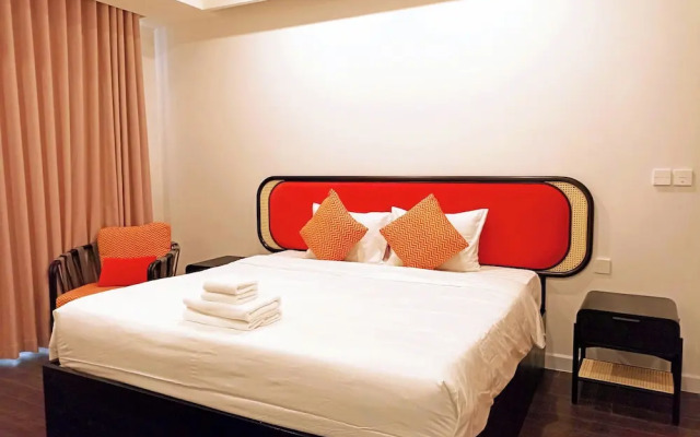 2 Bedrooms Apartment In Sunset Town