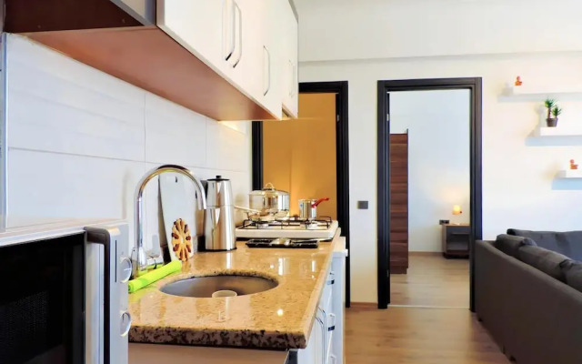 Chic Flat 10 min to Lara Beach in Antalya