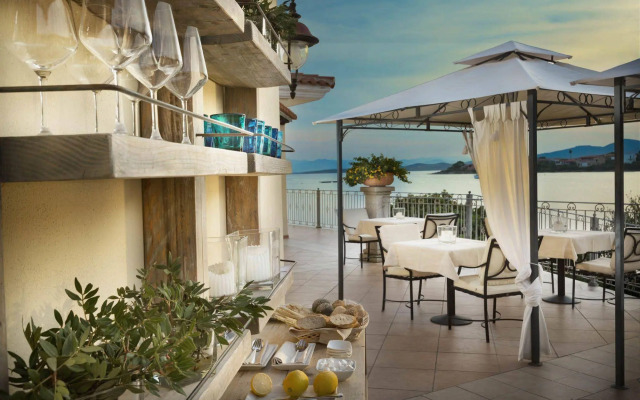 Gabbiano Azzurro Hotel & Suites