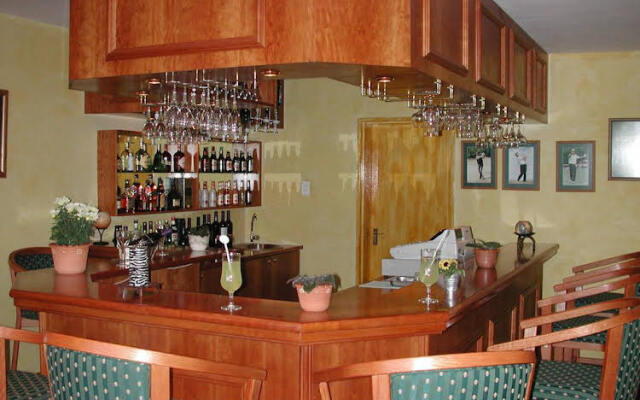 White River Golf Lodge