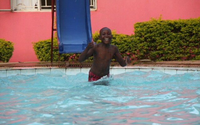 African Village Hotel