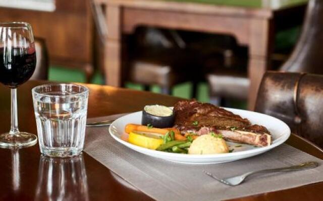 Hotel t Gemeentehuis