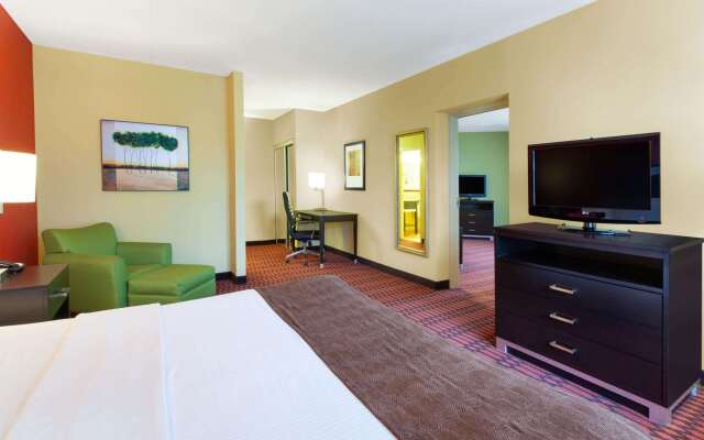 Baymont by Wyndham Harrisburg