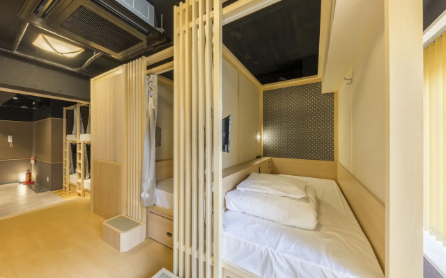 EAST57 ASAKUSABASHI - Hostel