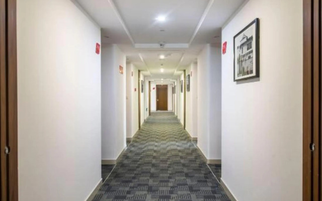 Yanzhoufu Apartment Hotel