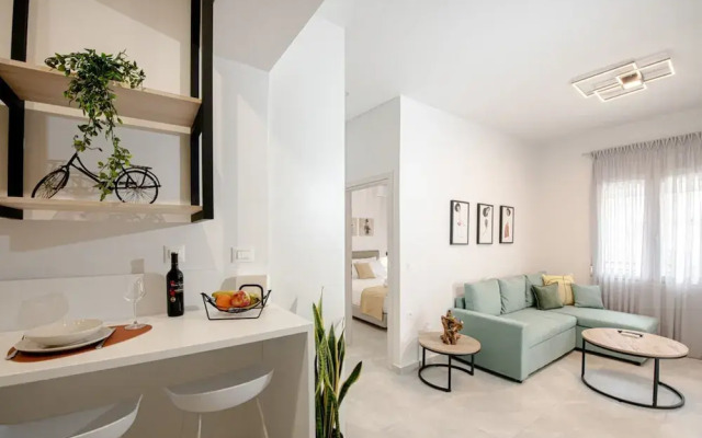 Minimal Chic Retreat Suite