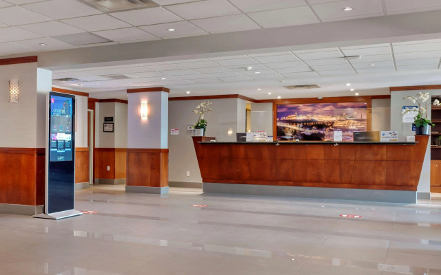 Best Western Plus Gatineau-Ottawa Downtown