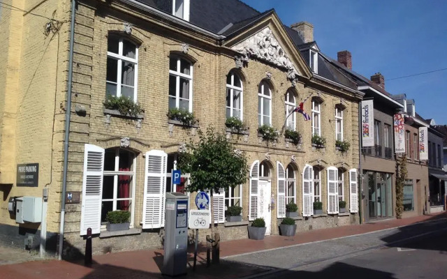 hotelImage