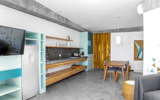 Puro Surf Hotel and Academy