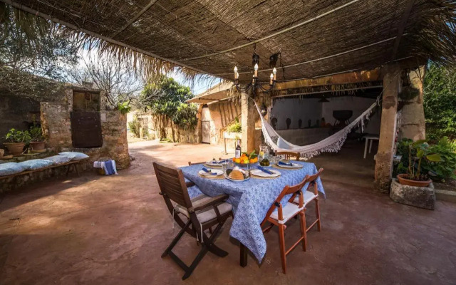 Can Cusina. Charming House With Swimming Pool