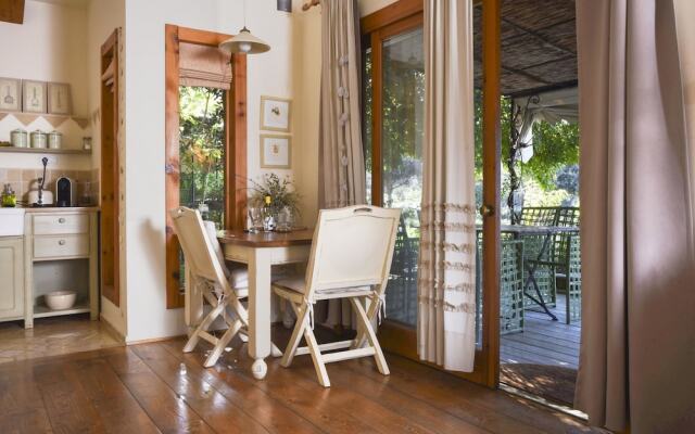 The White Cabins - Chateau Provence - Adults Only