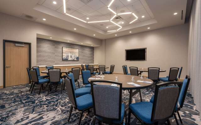 Hilton Garden Inn Boston Canton