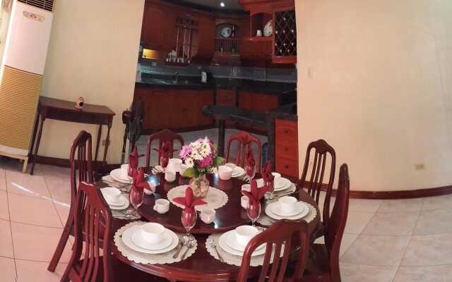Amax Guest House