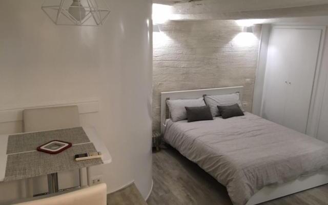 Enchanting studio apartment in Trastevere