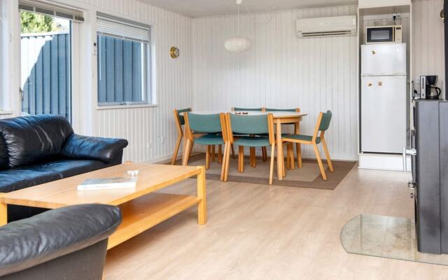 6 Person Holiday Home in Ebeltoft