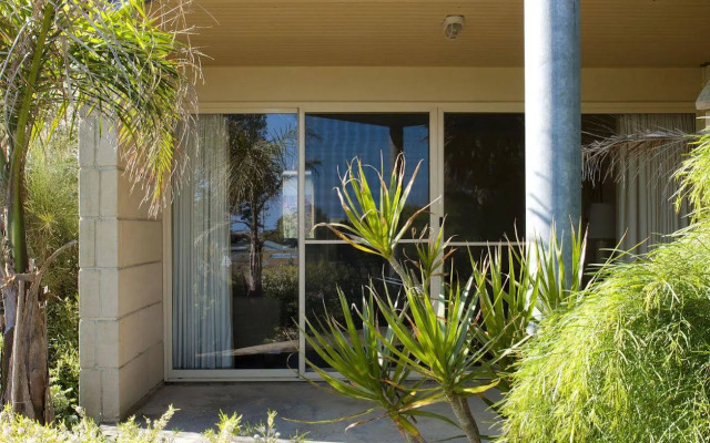 Portside Motel