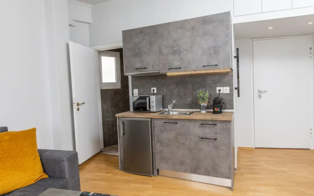 Raise comfy studios in the heart of Athens