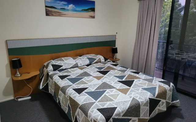 Noosa Holiday Accommodation – Guest Rooms – Tewantin