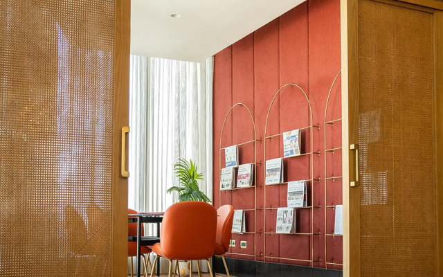The House Hotel Al Khiran